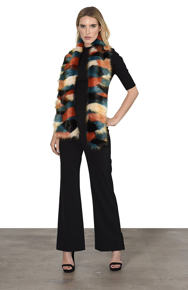 Bear Scarf 'Lost in the City' Faux Fur